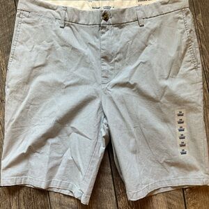 Old Navy Men's Blue and White Striped Shorts NWT